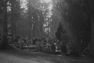 cmentarz, opieka nad grobami